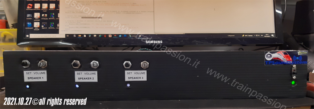 TPSoundSystem - WI-FI and amplifiers front panel